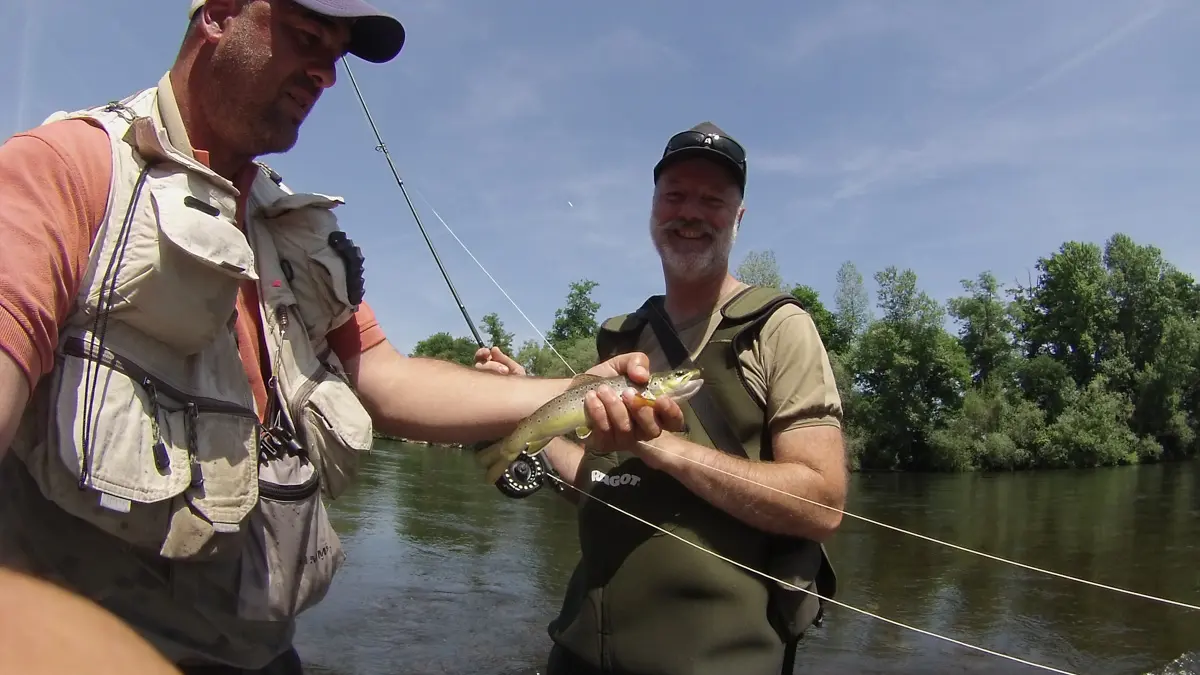 Guide de pêche Laurent Matéo - Vallée de la Dordogne -12