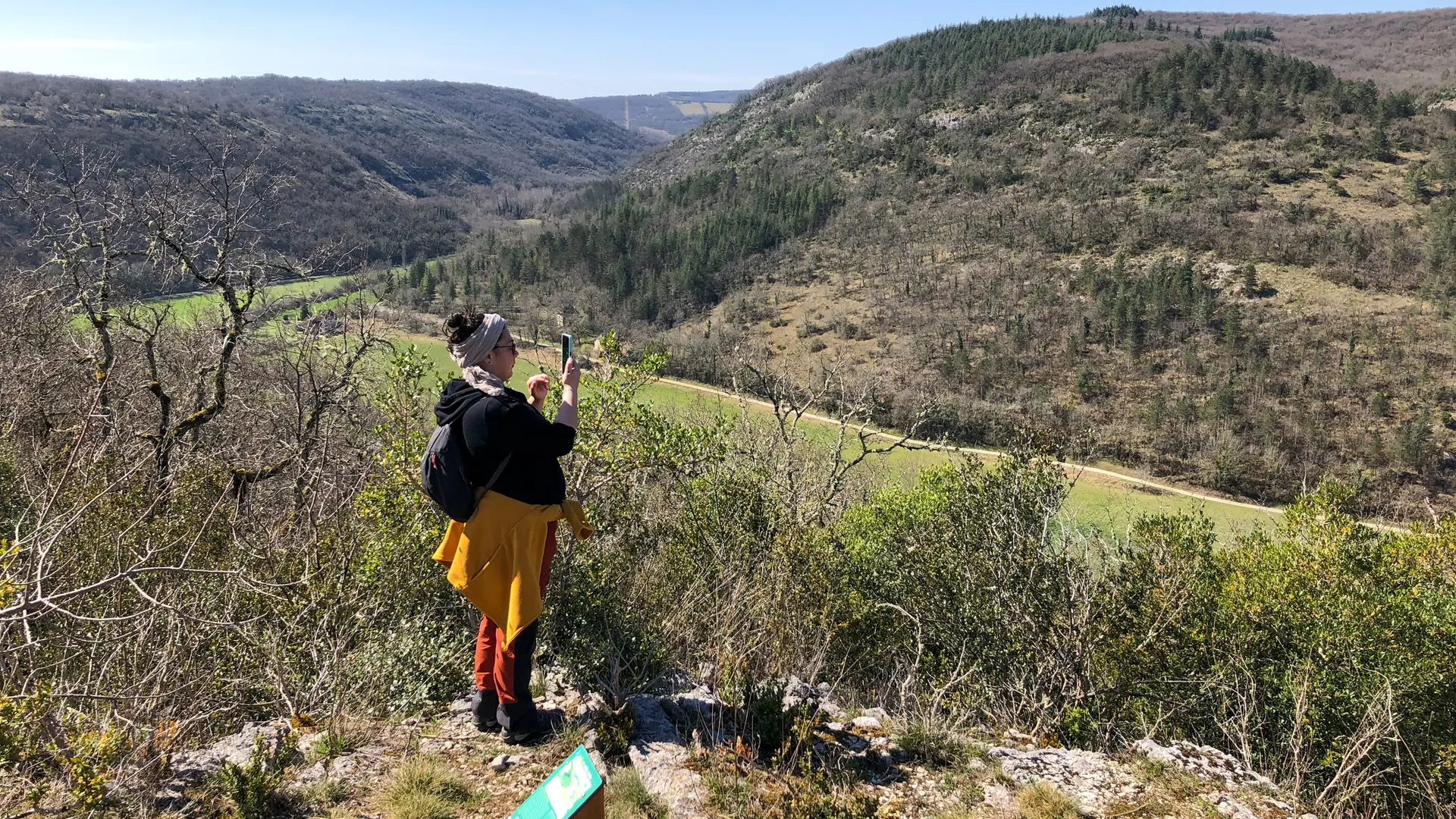 Halte photo sur le sentier karstique de Crégols
