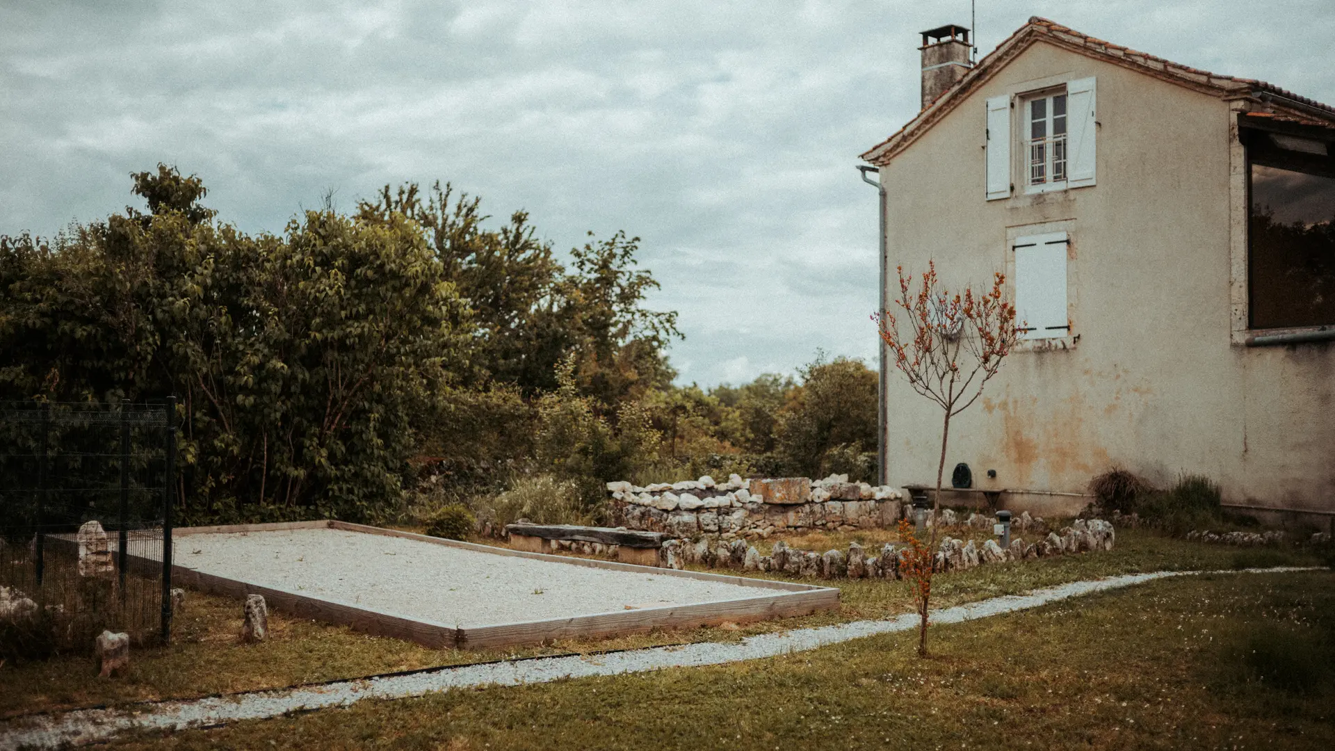 Le terrain de pétanque commun