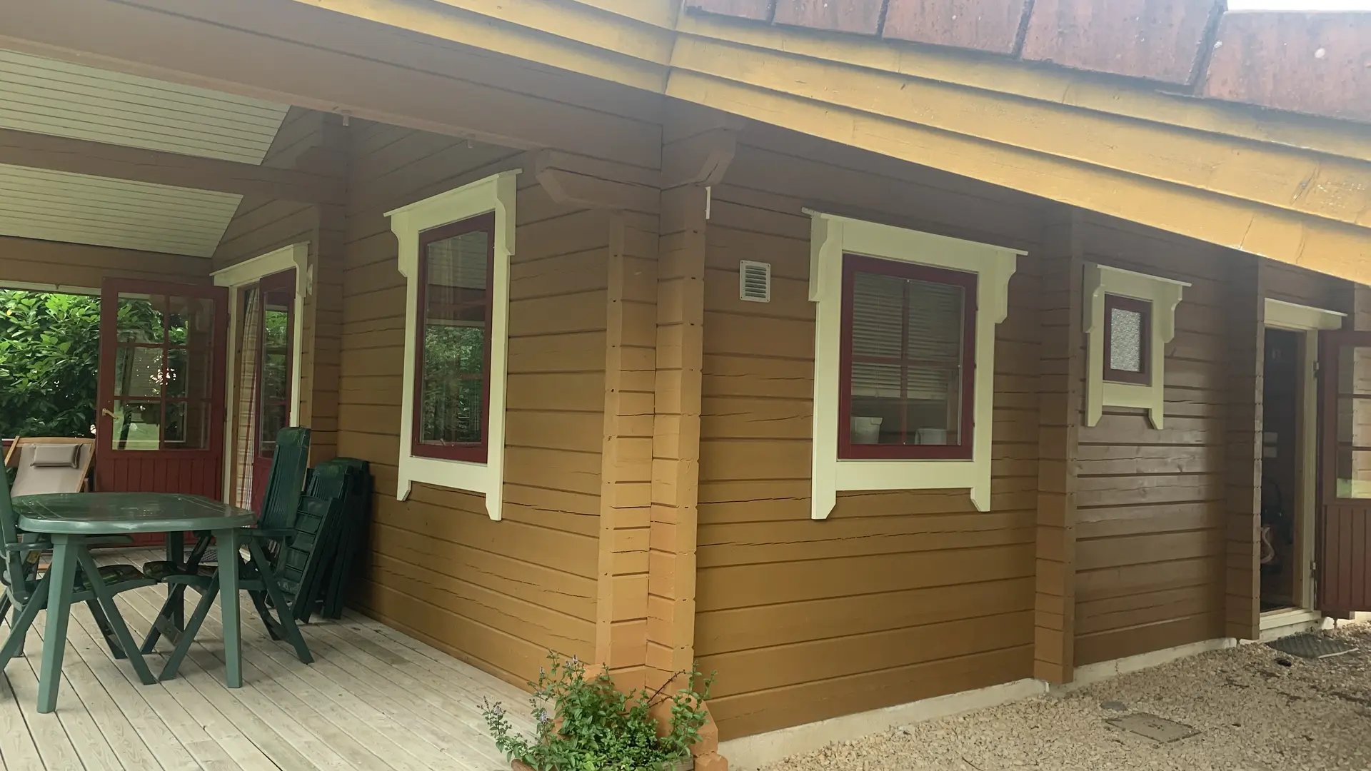 terrasse et  carport