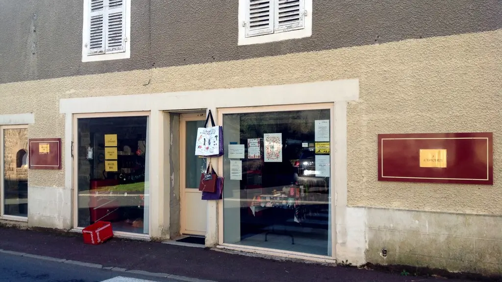 EpicerieLePescher-devanture