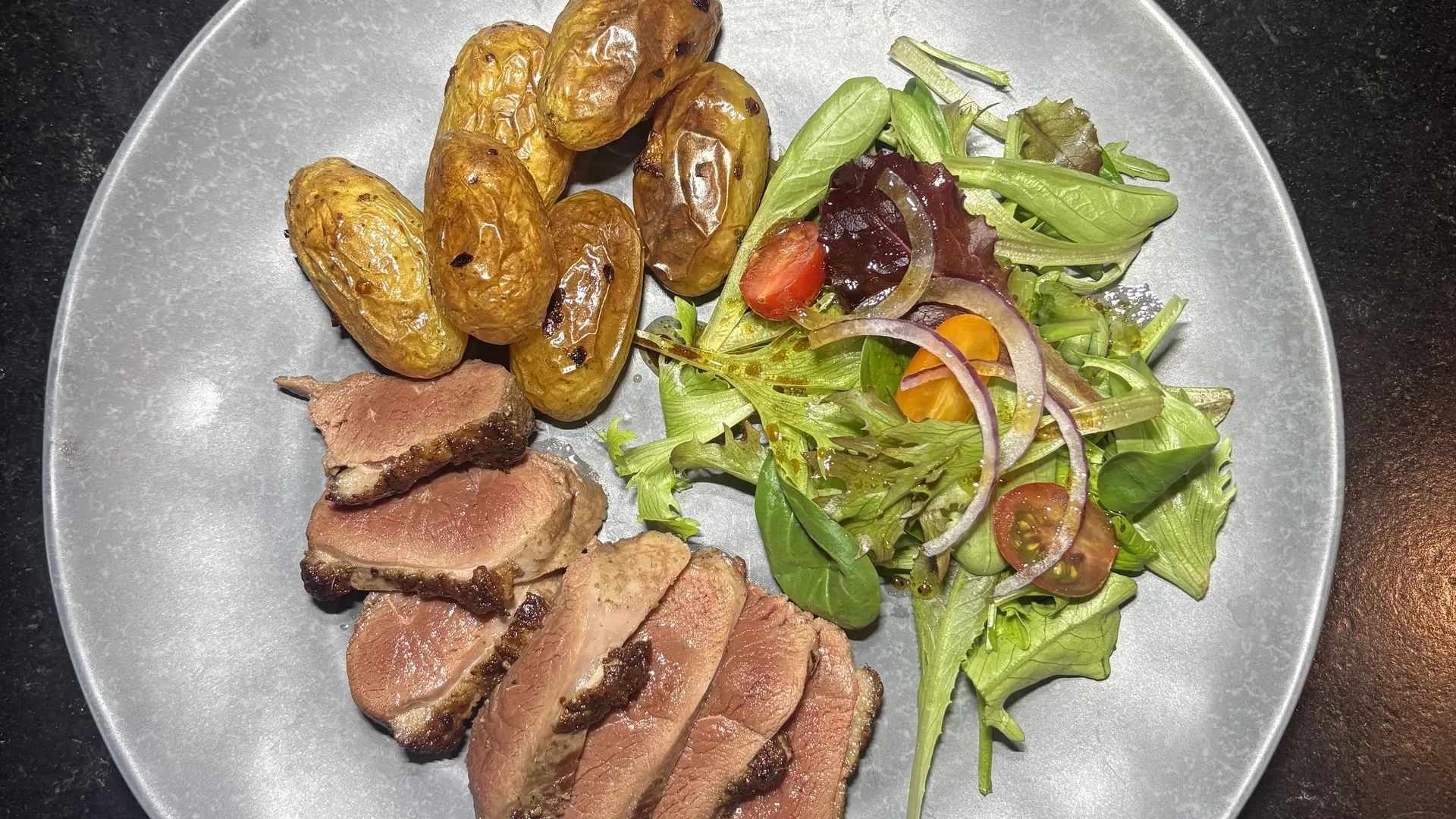 Magrêt de canard et ses pommes de terre