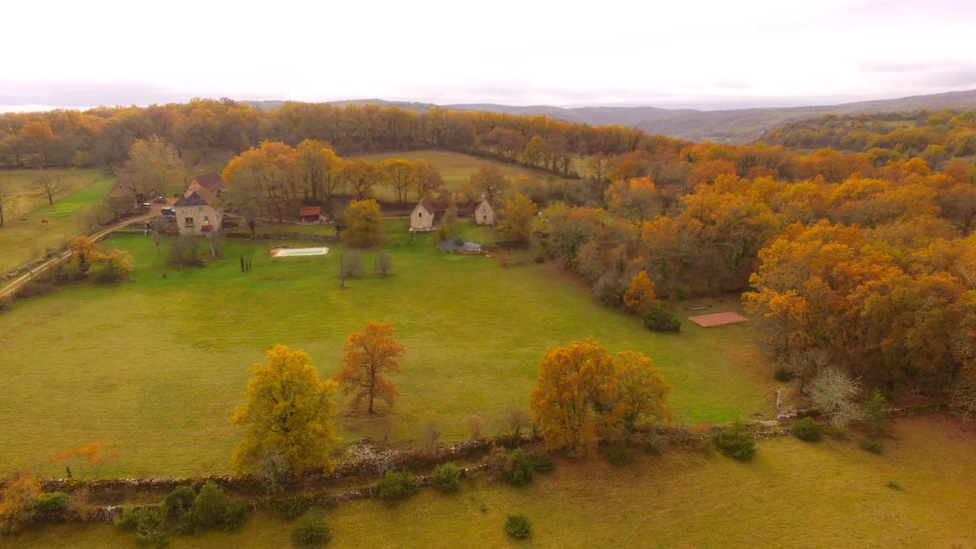 Vue aerienne de Combarel