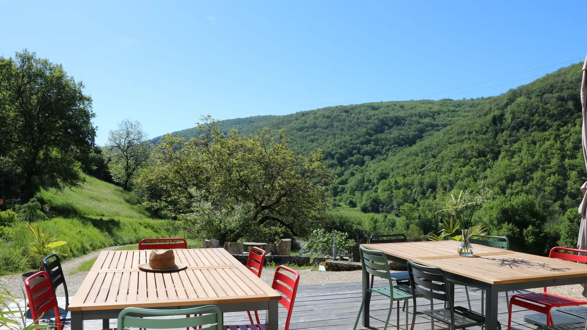 Terrasse maison d'hôtes Vallée du Célé