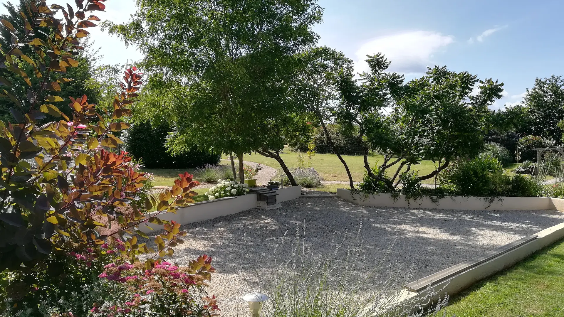 La détente sur l'espace pétanque du domaine.