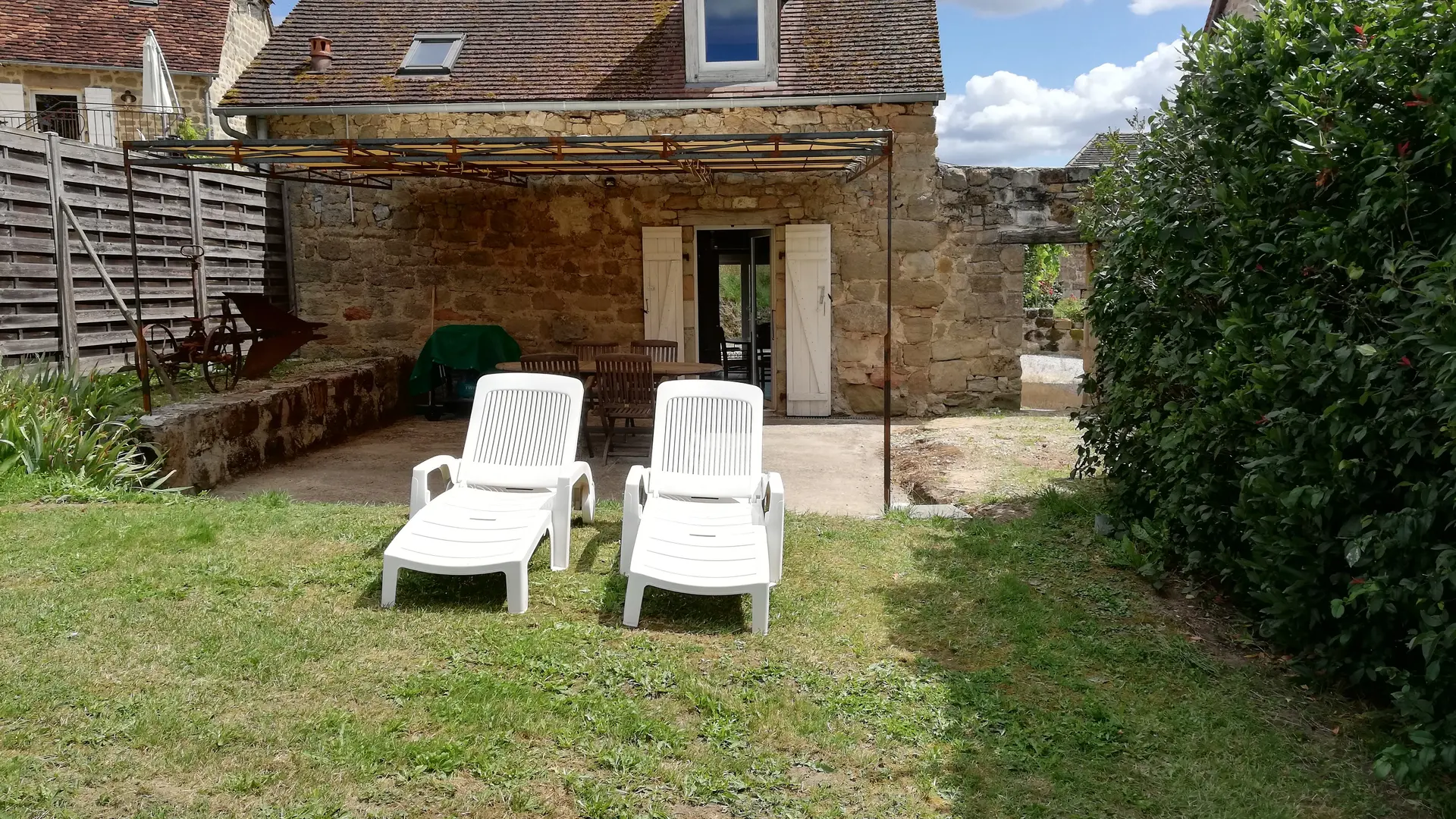 Vue gîte côté terrasse