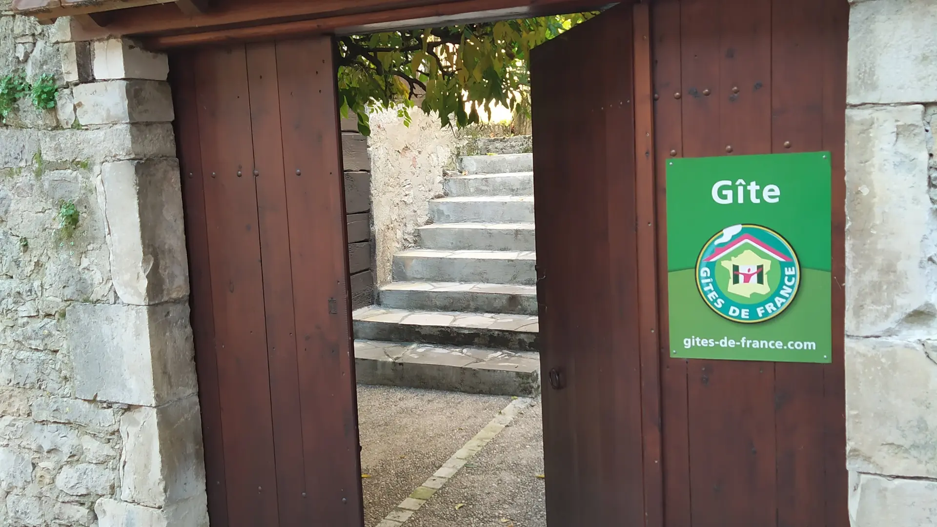 Portail d'entrée du gîte