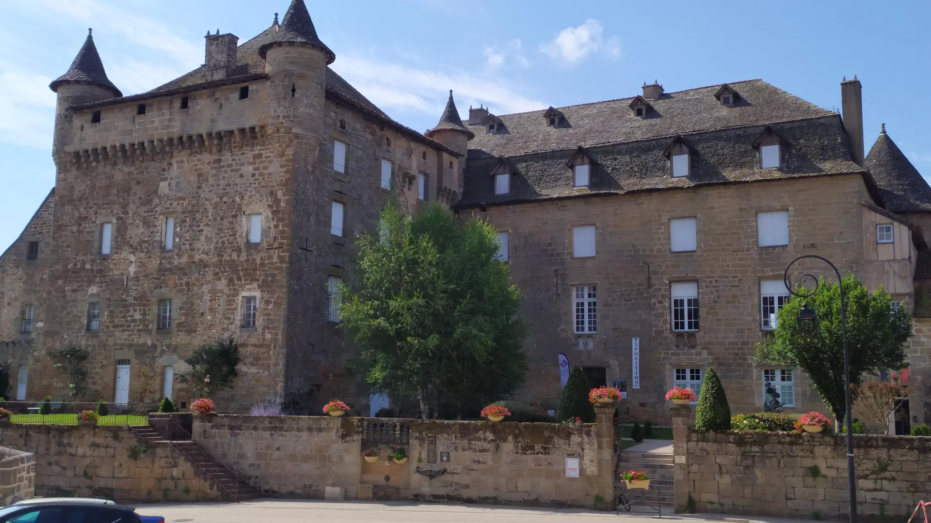 Château de Lacapelle-Marival