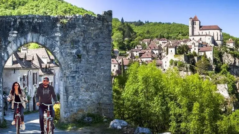 Les vélos de Saint Cirq