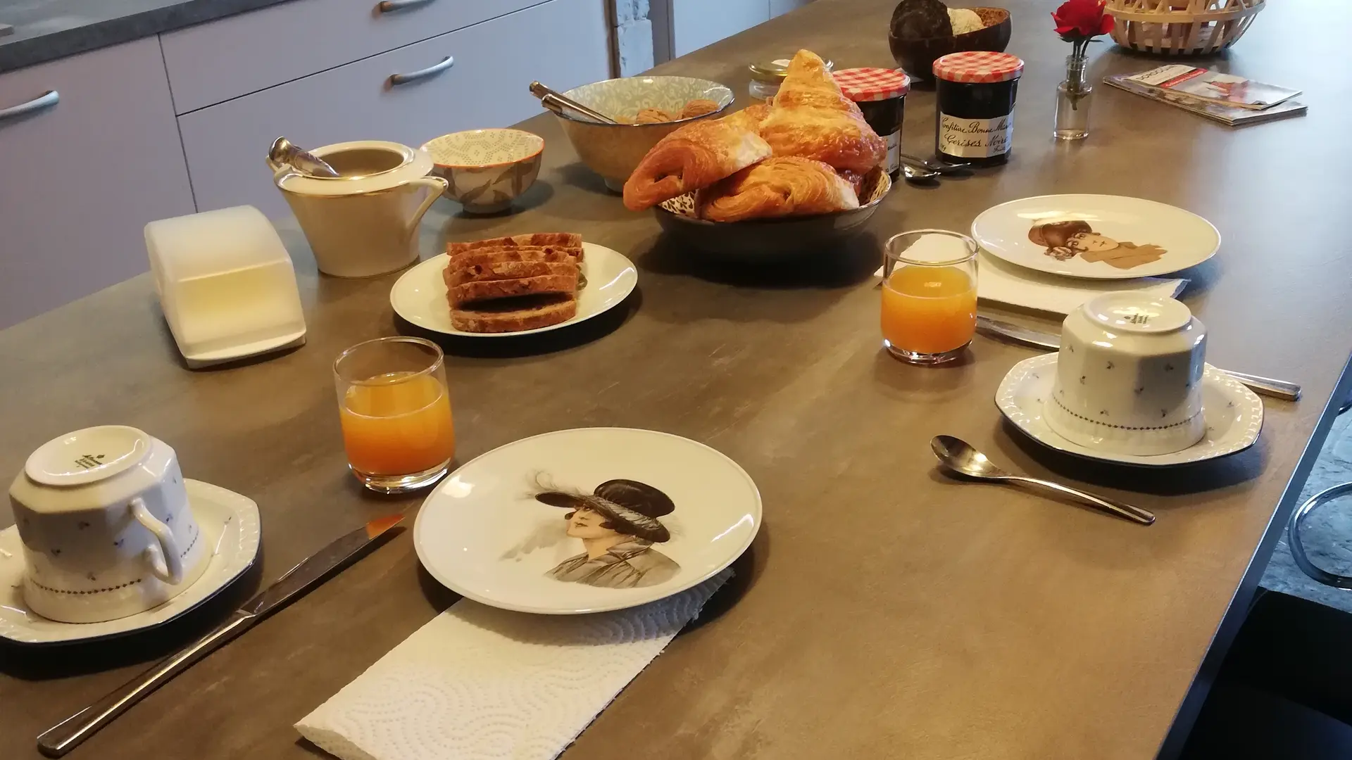 petit déjeuner compris dans le prix