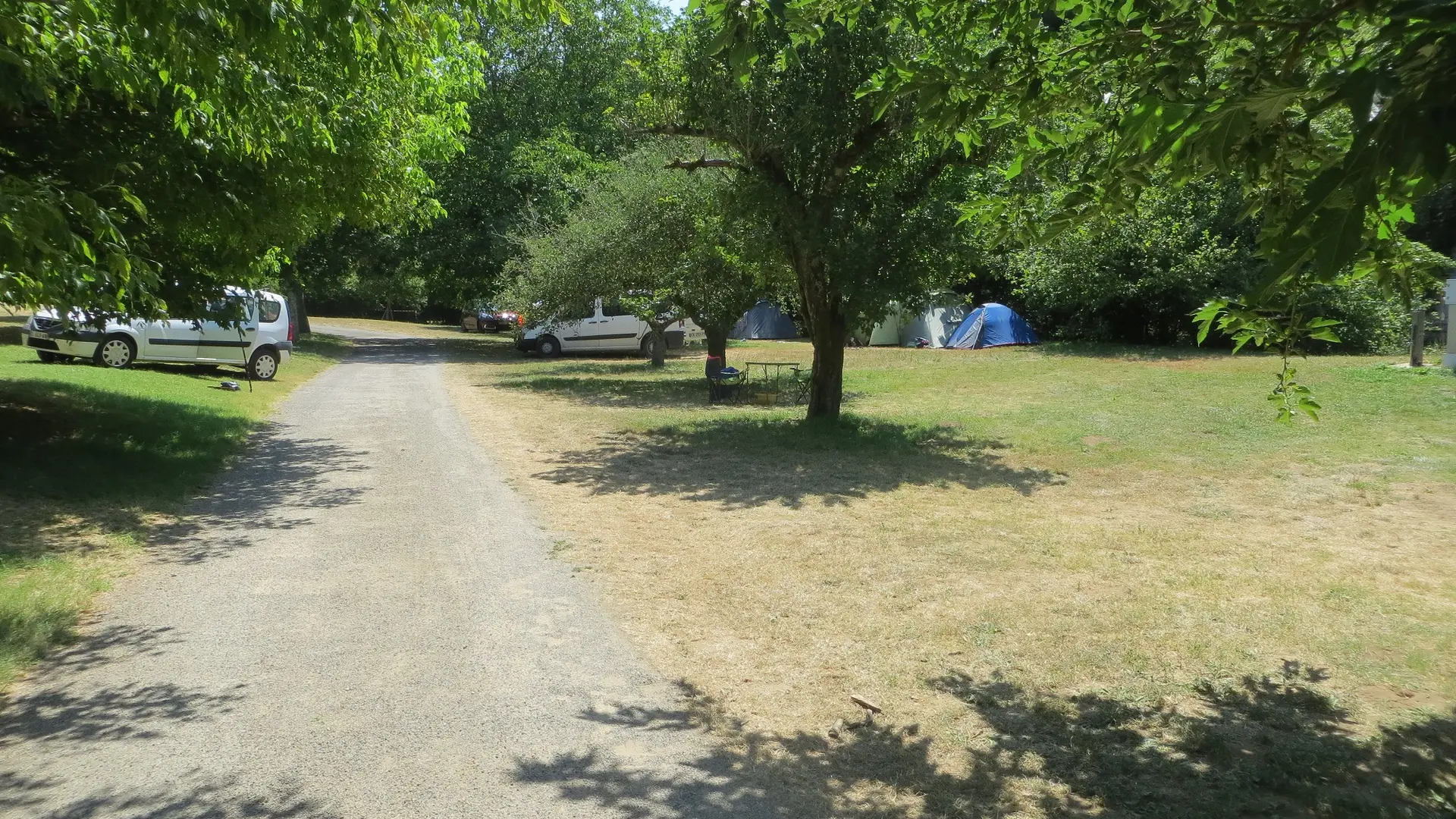 CAMPING MUNICIPAL LE CANTAL