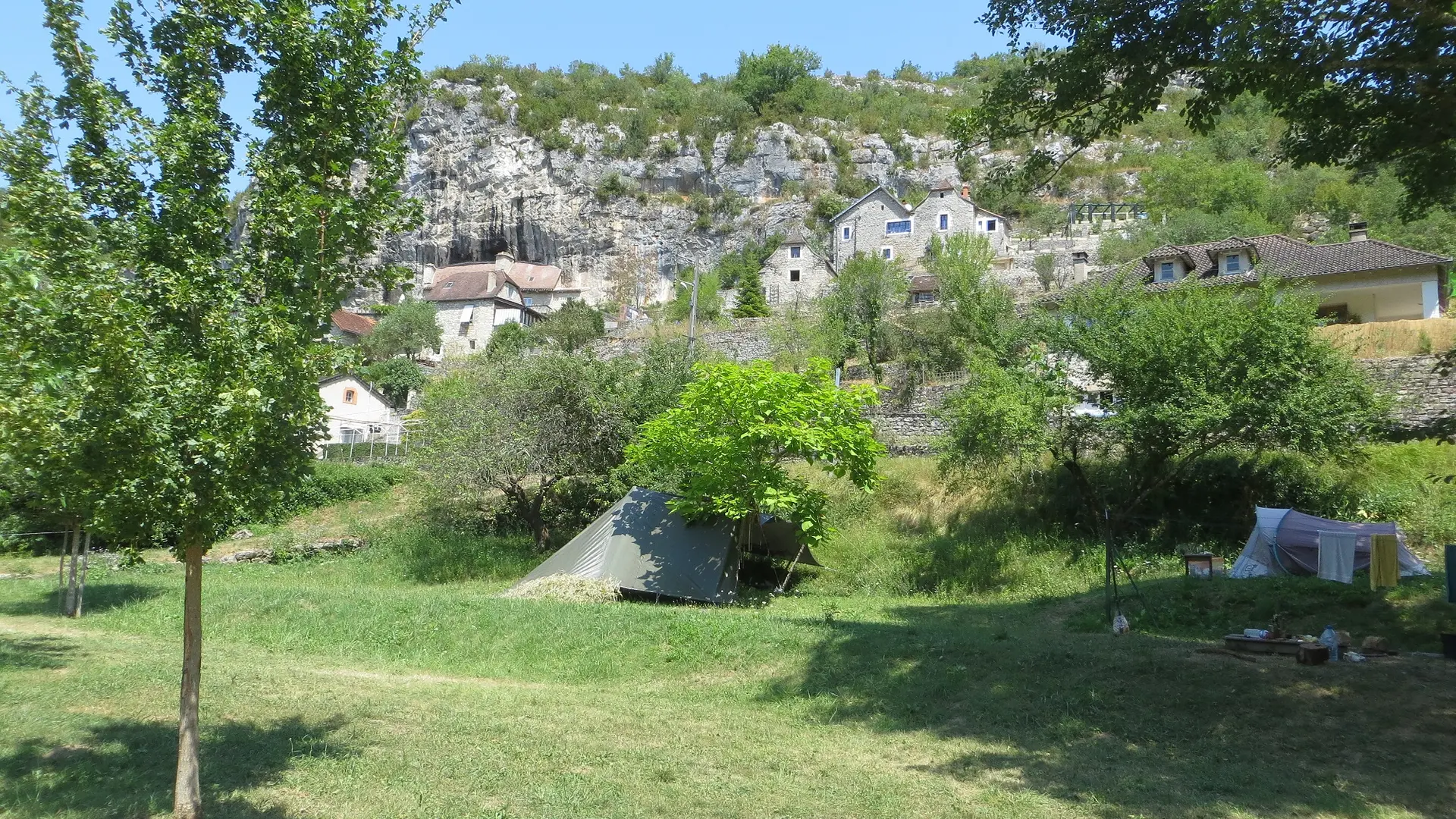 CAMPING MUNICIPAL LE CANTAL