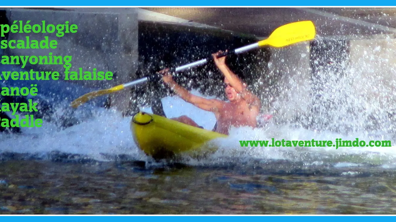 Canoë kayak paddle sur la rivière du Célé