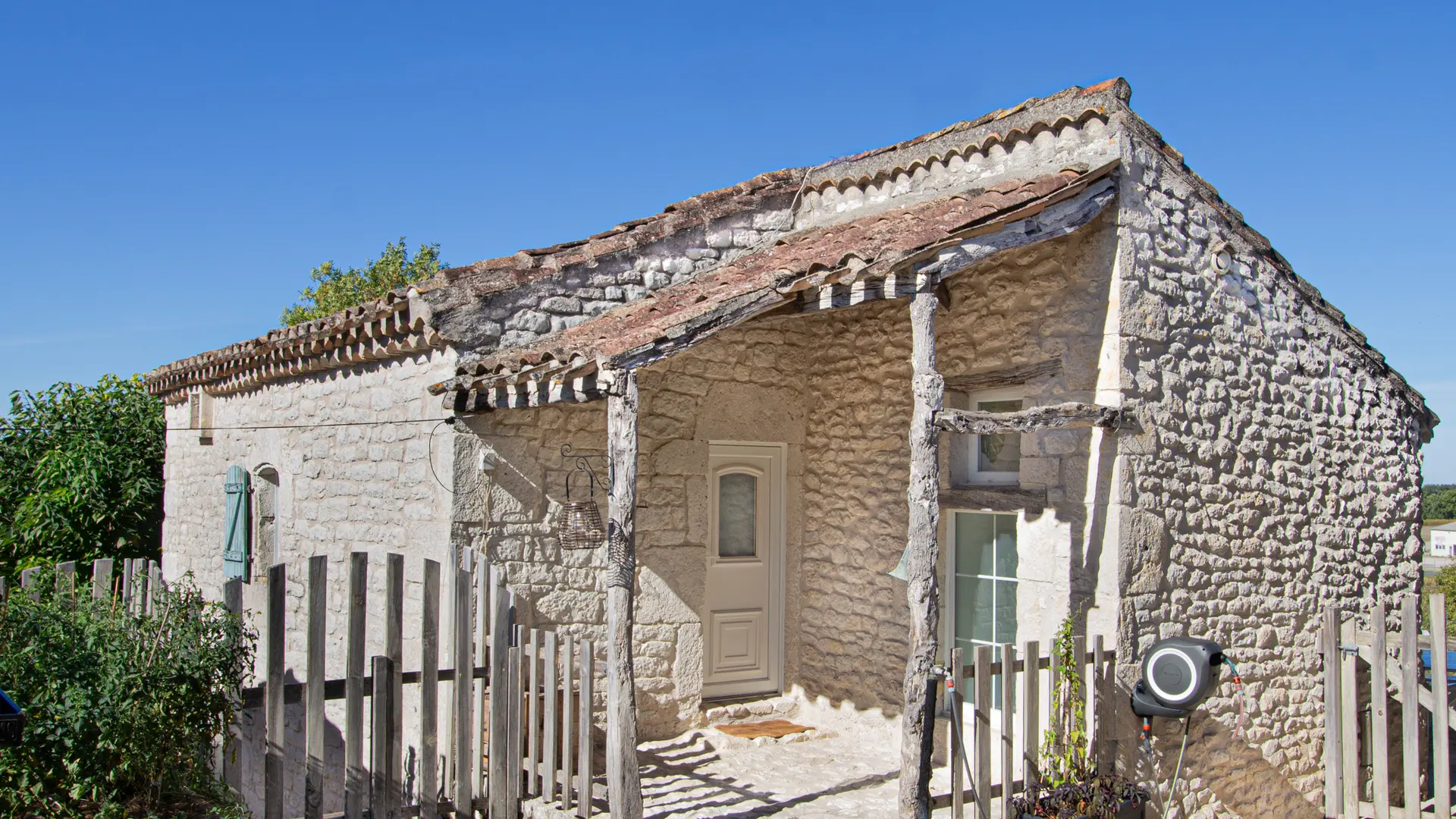 Maisonnette à Bovila