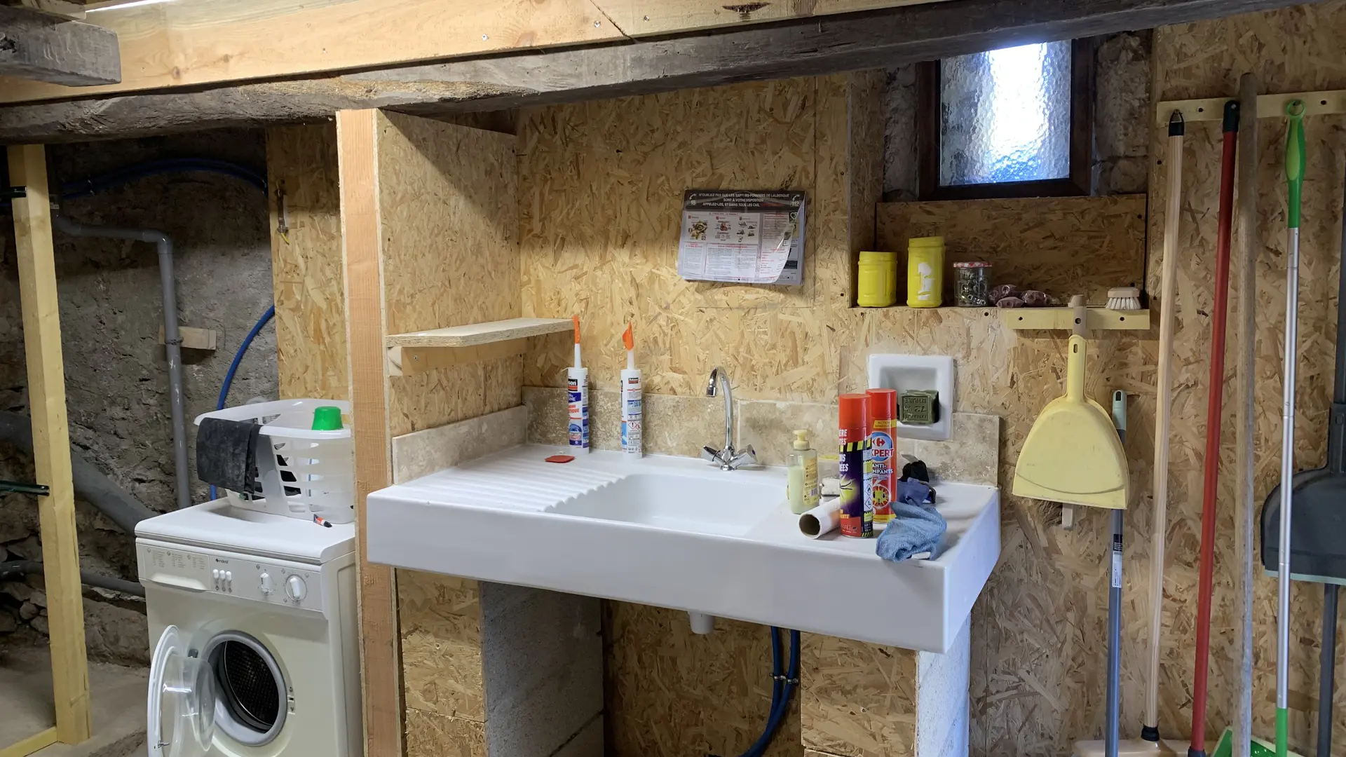 sous-sol buanderie