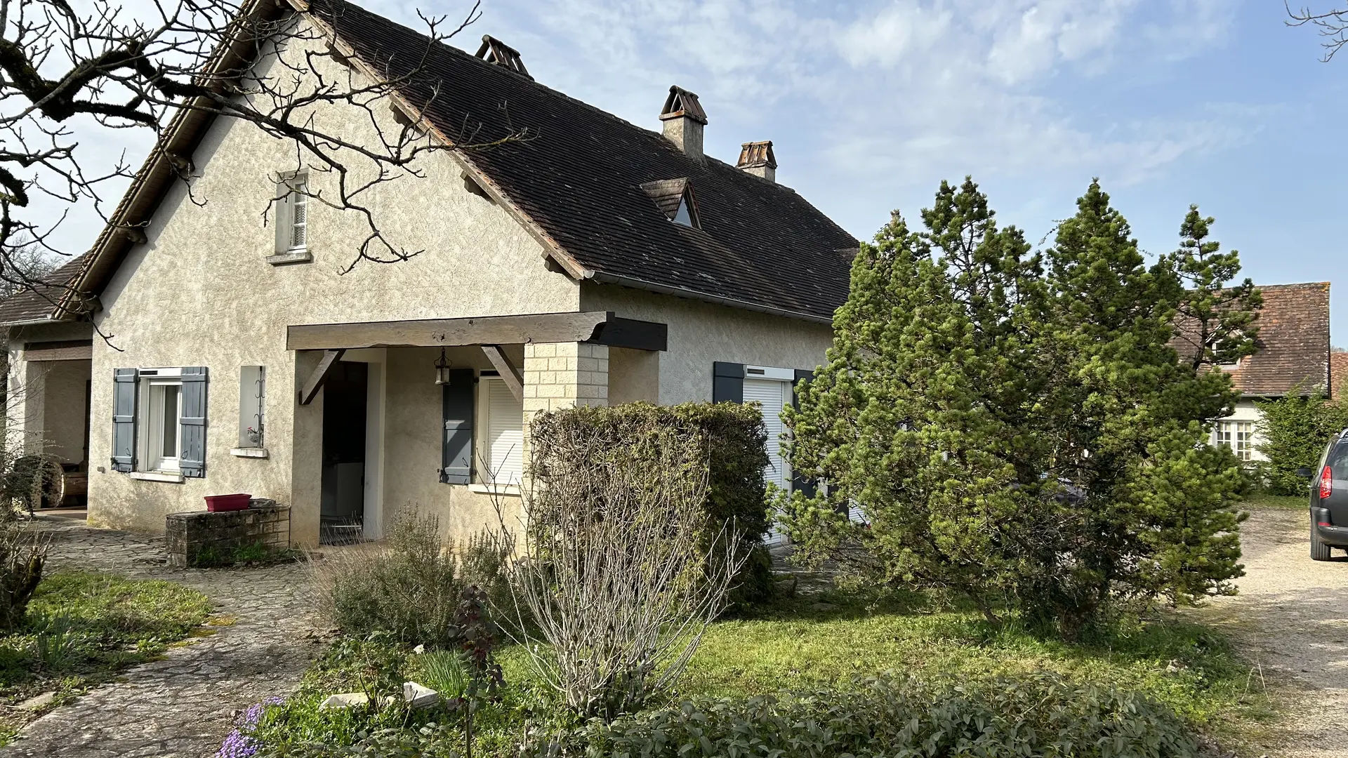 Gîte de Loubressac avec jardin et dépendance