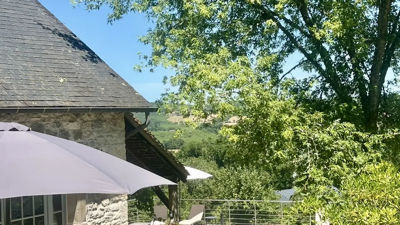 Terrasse gîte La Blanchie Haute