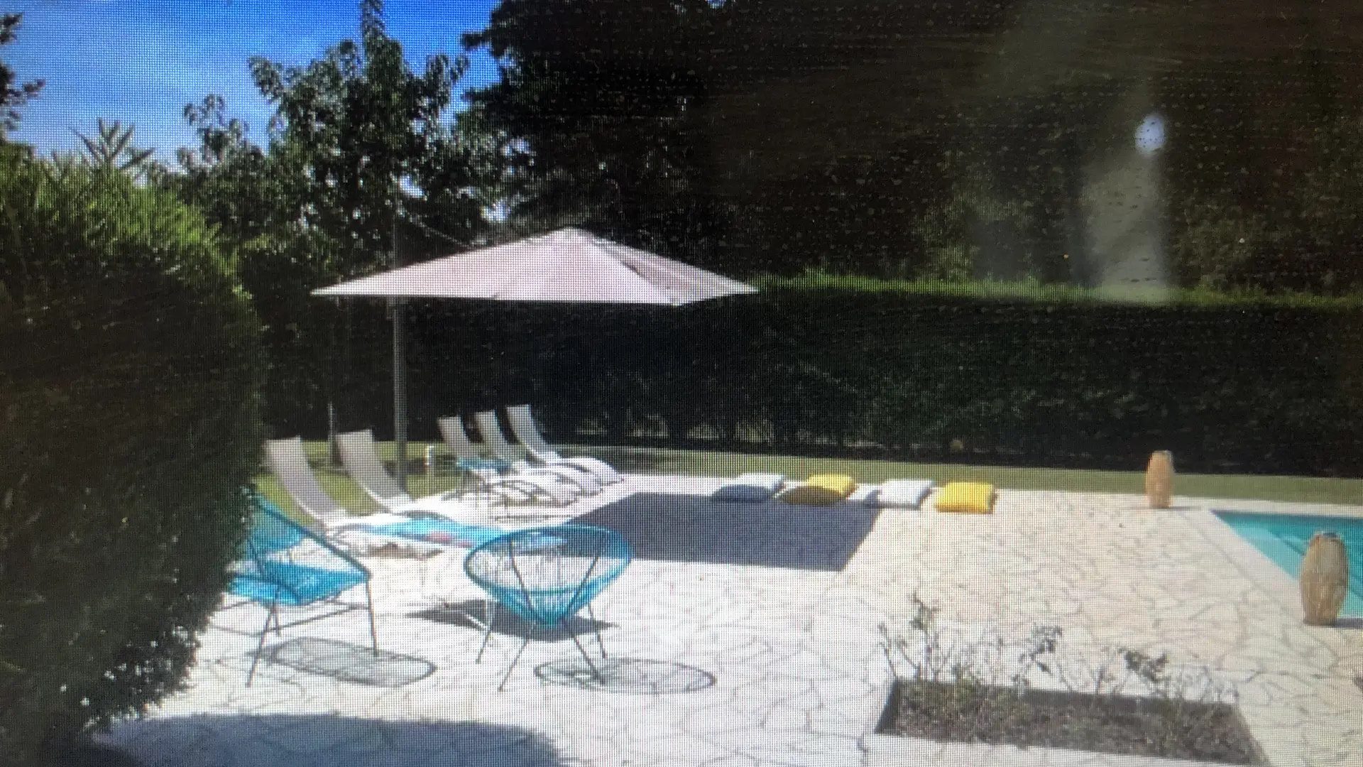 La terrasse du piscine