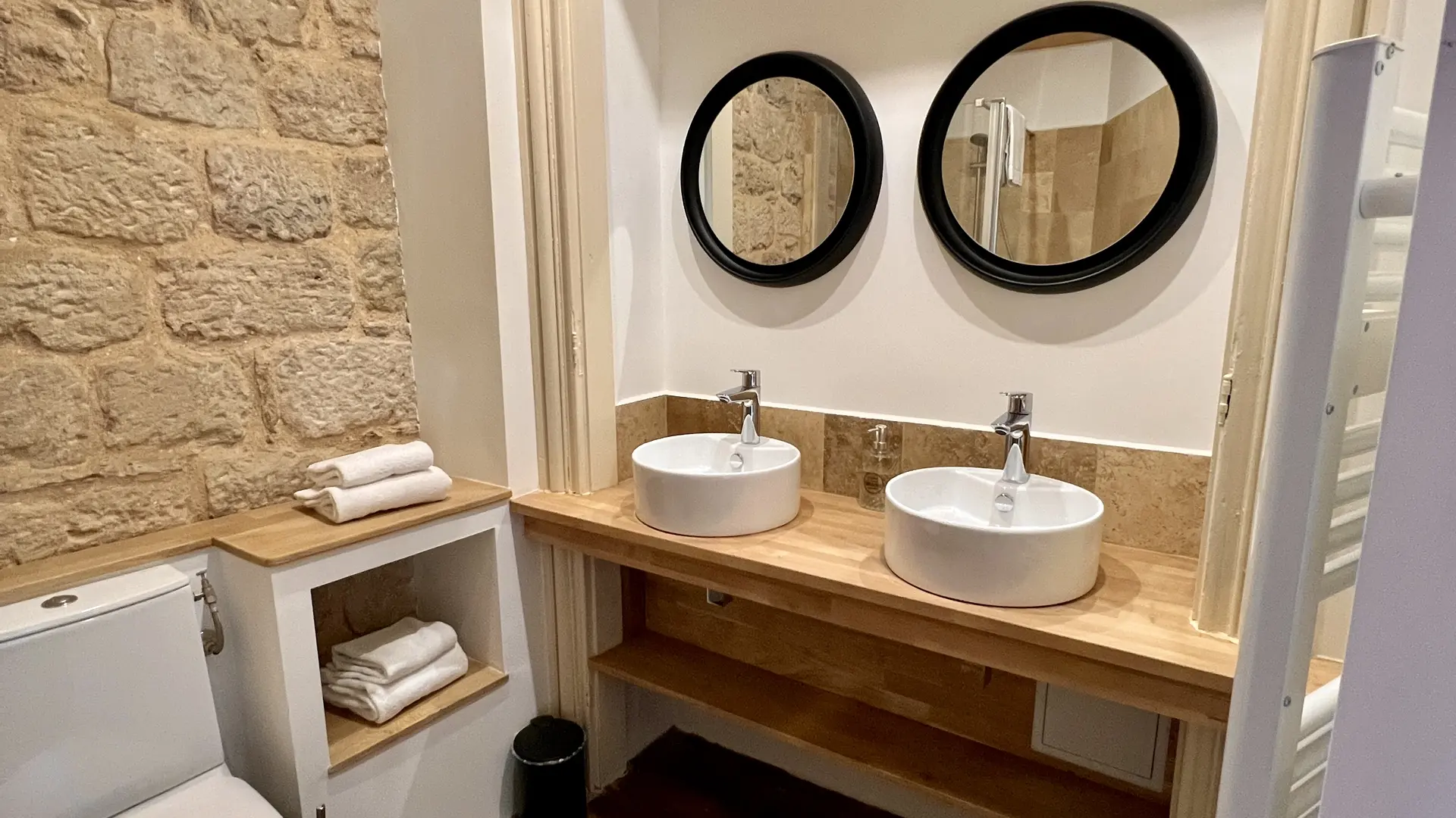 Salle d'eau appartement 9 Carennac