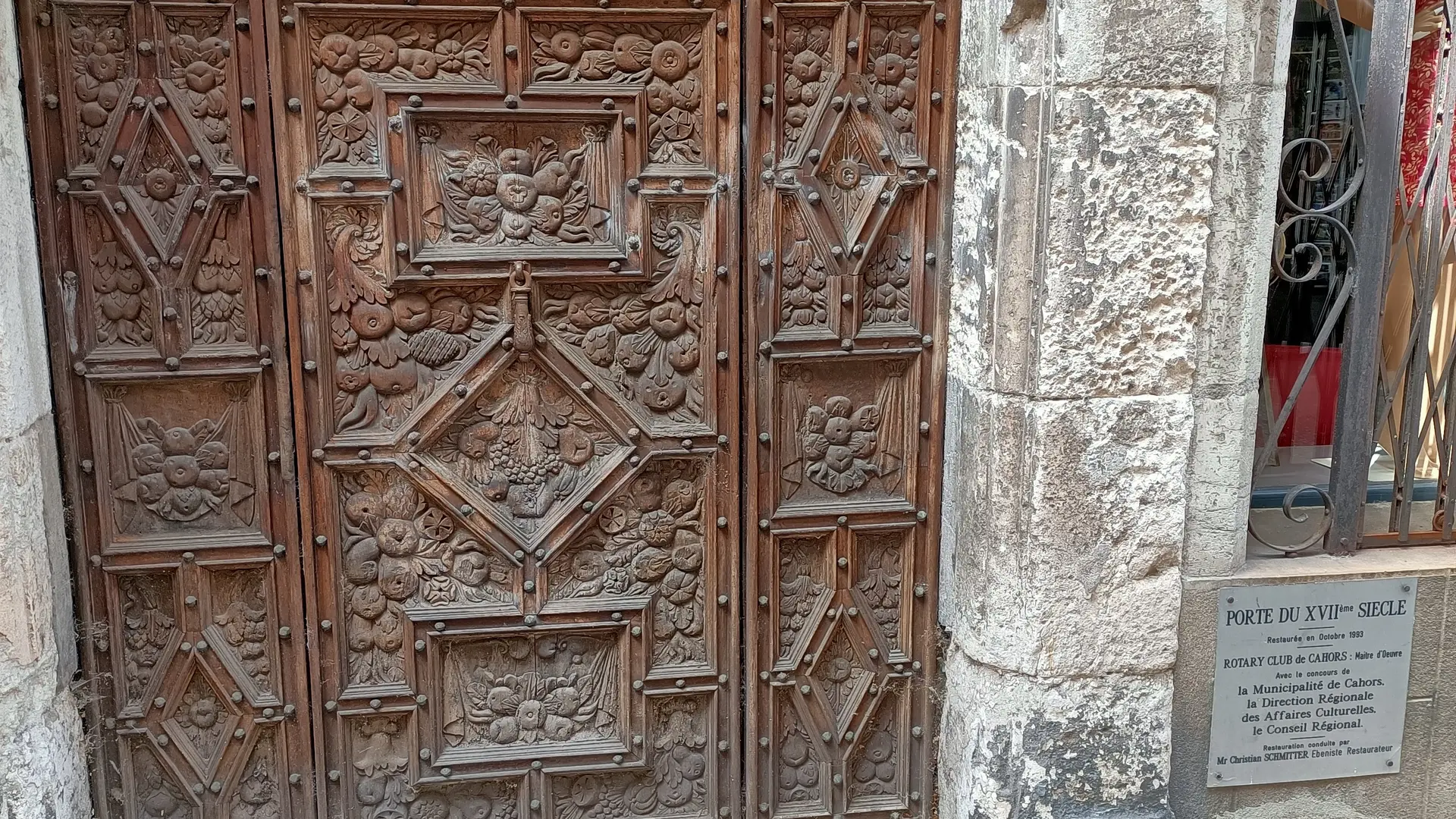 PORTE DU MOYEN AGE