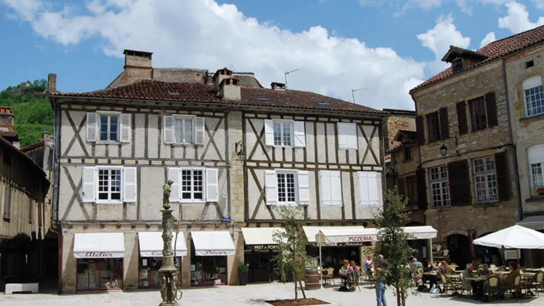 Saint Céré : Place du Mercadial