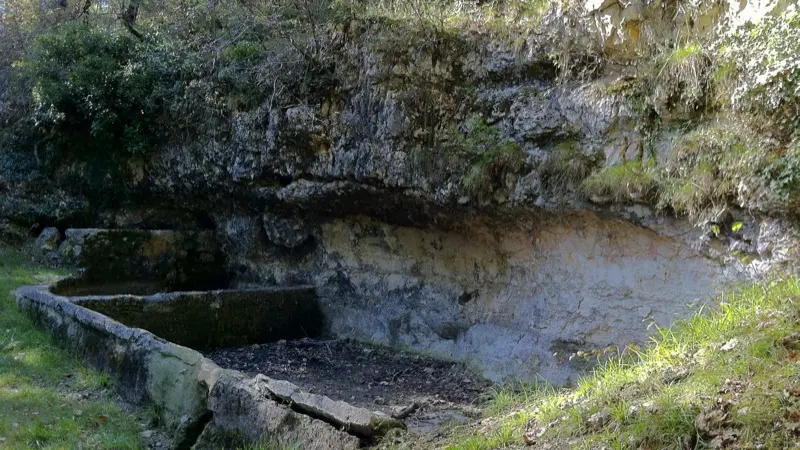 Causse de Lalbenque : La Fontaine de la Rouquette