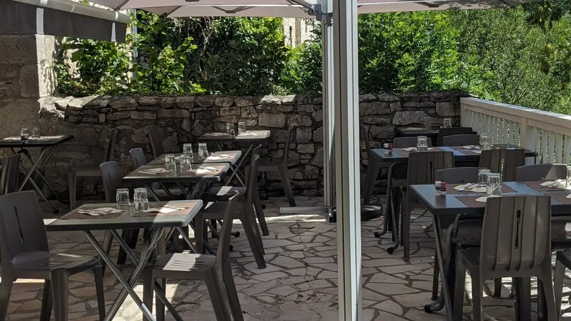 L'Essentiel-terrasse2-Rocamadour