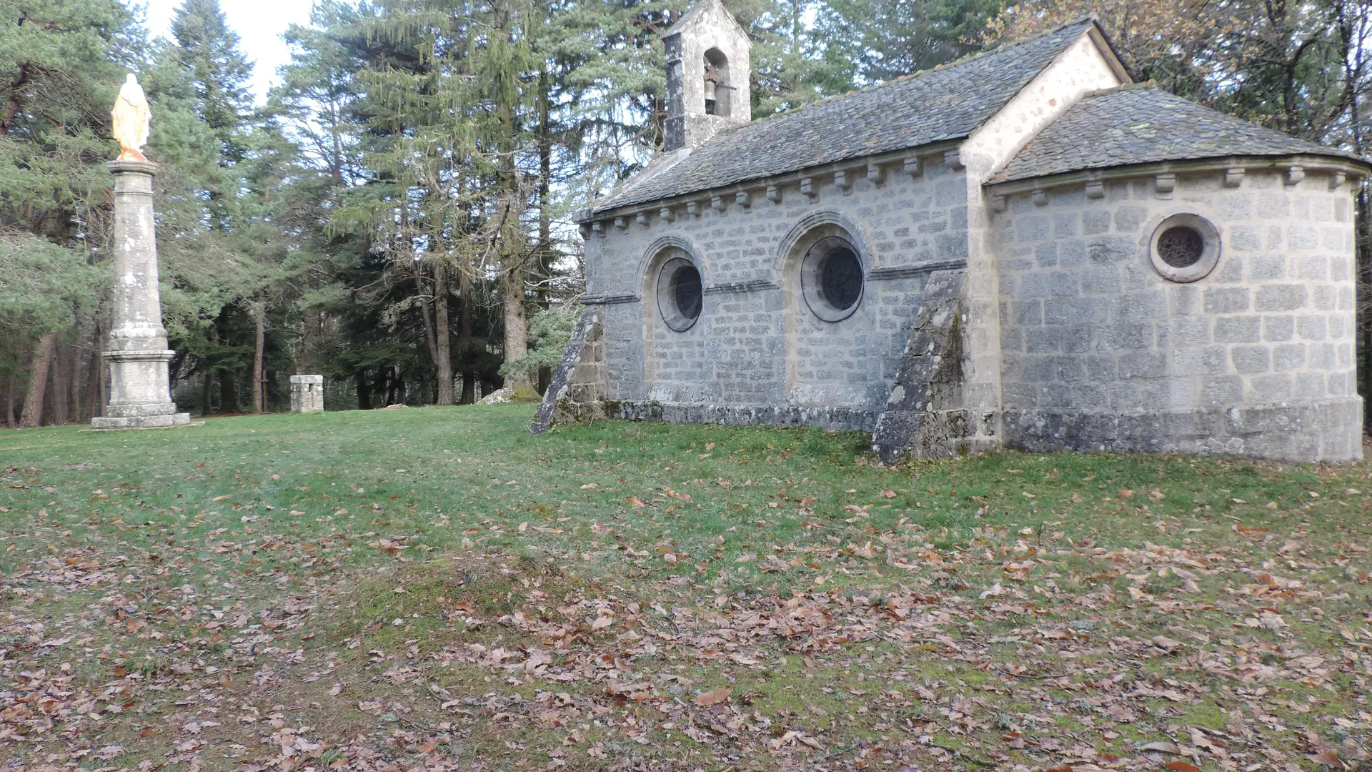 L'ensemble du site vue de dos