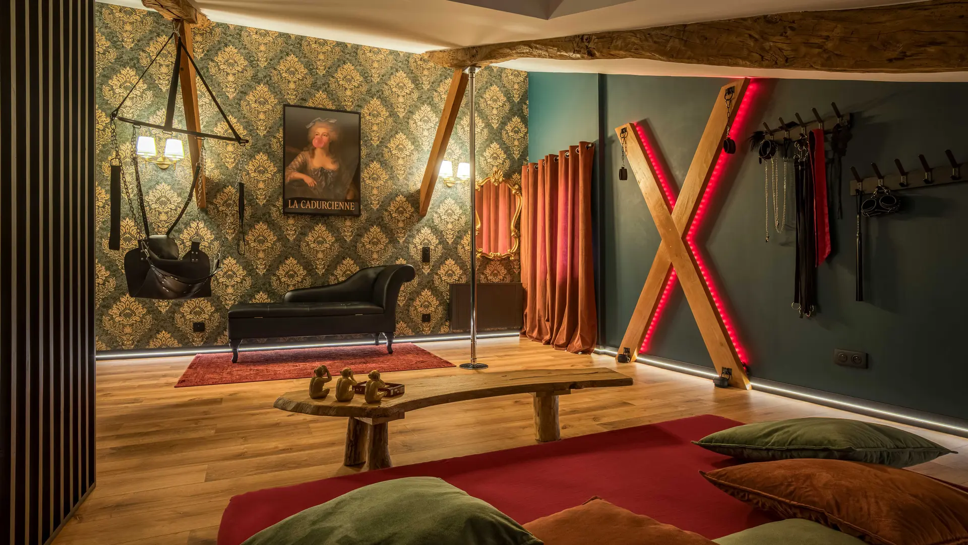 LOVE ROOM CAHORS-INTERNET-1