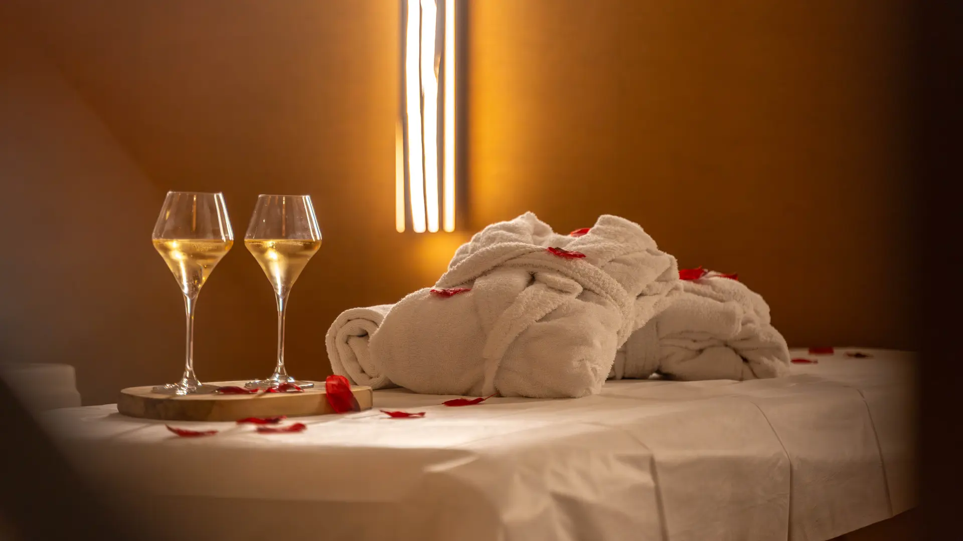 LOVE ROOM CAHORS-INTERNET-11