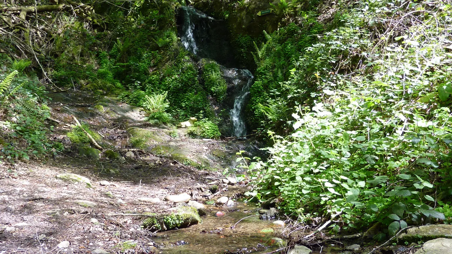 Latouille-Lentillac - Cascade ruisselant_14 © Lot Tourisme - C. Sanchez