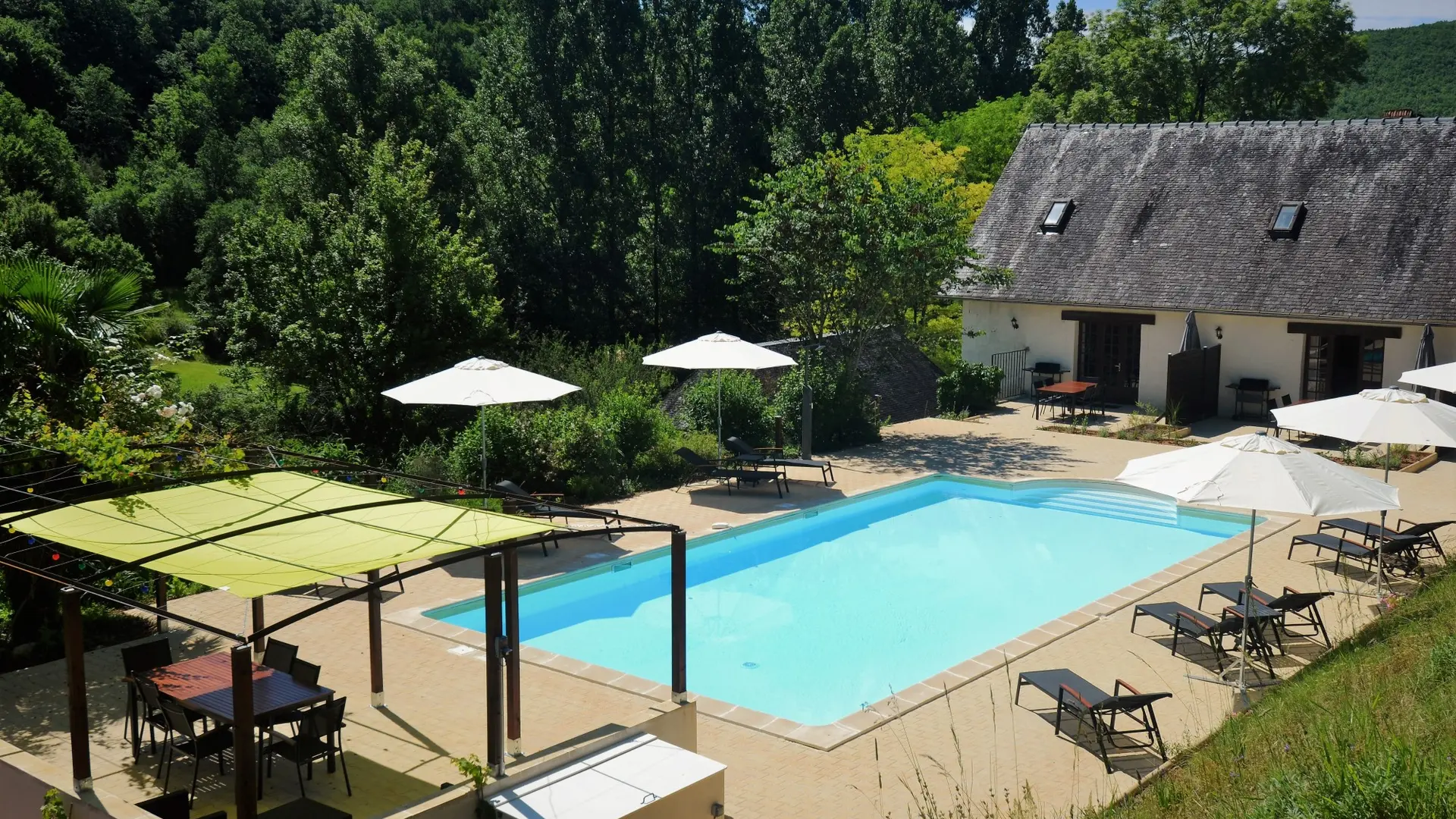 Le Manoir - Souillac - piscine