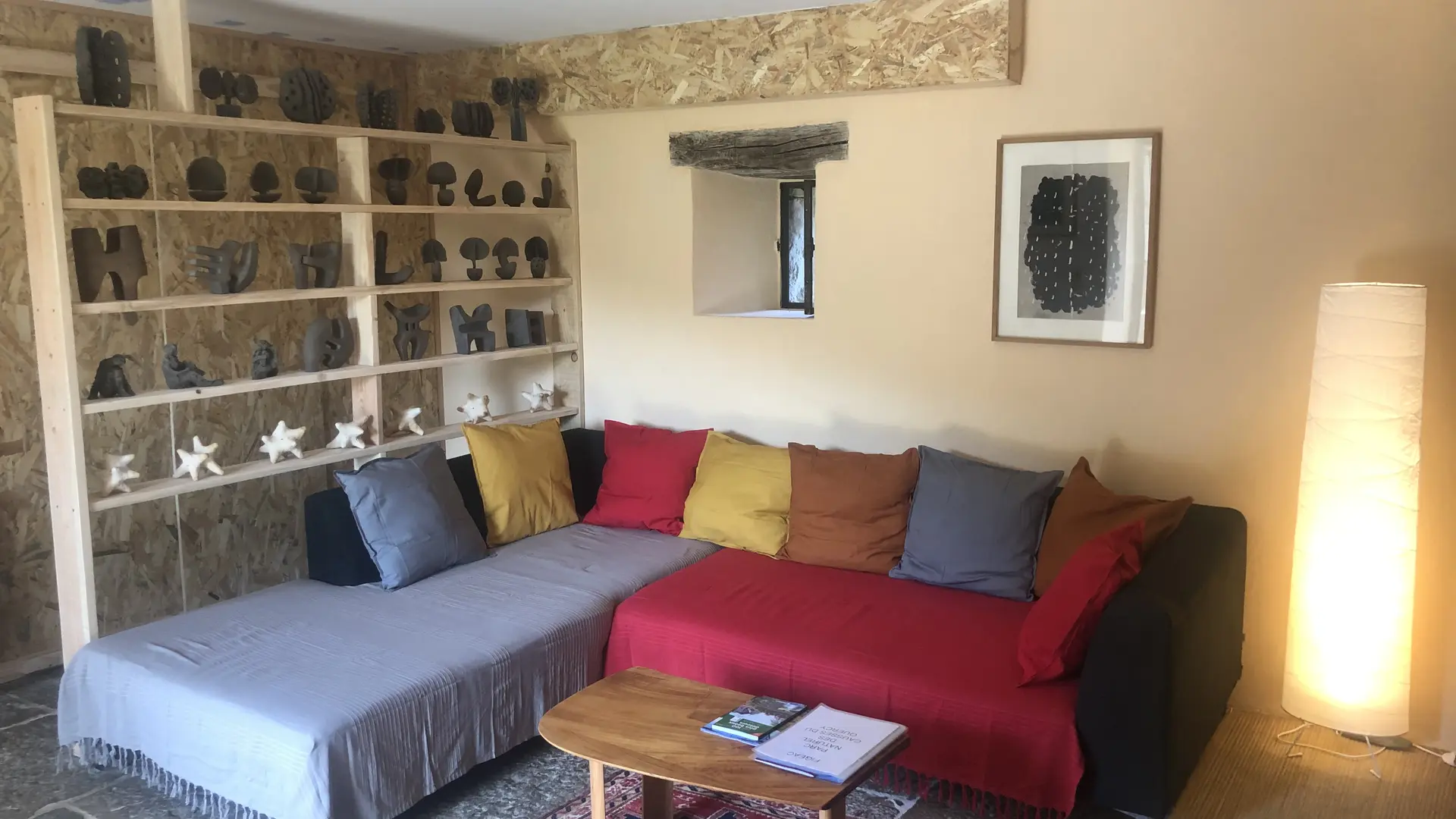 Les Carres bleus-cote salon