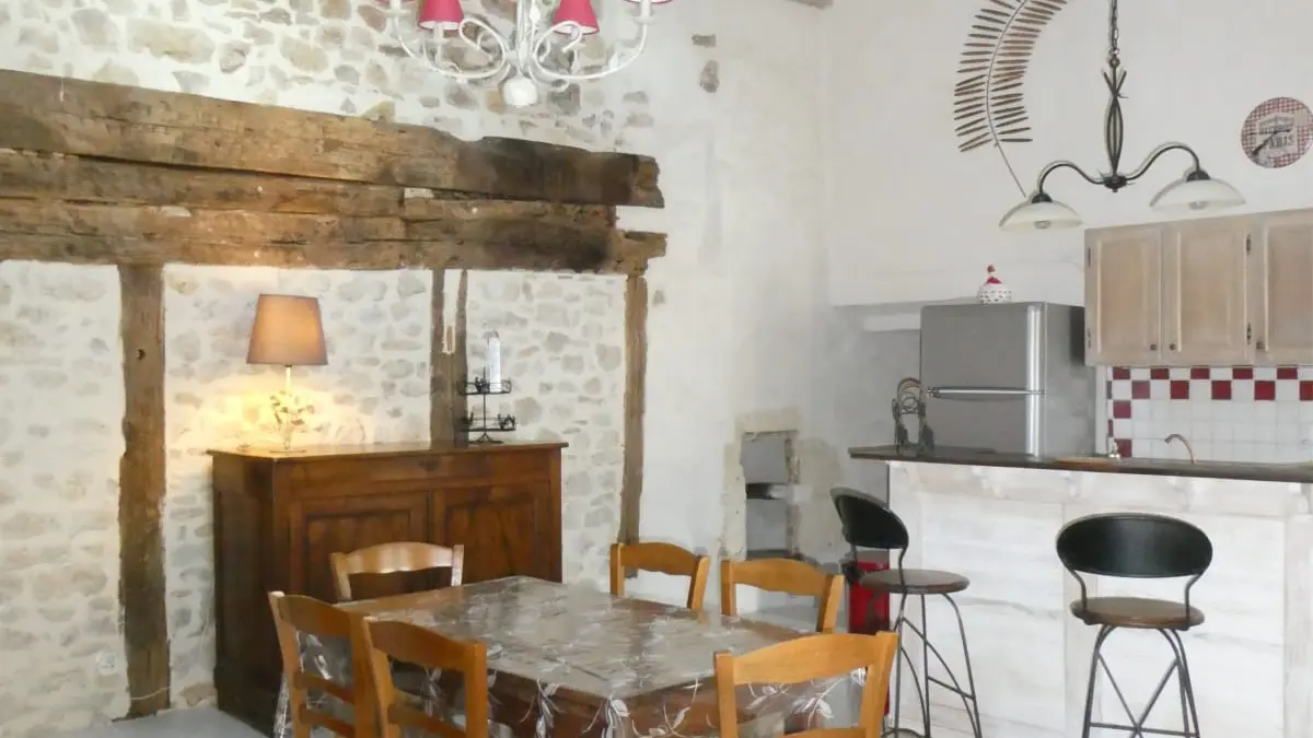 Les Portes du vignoble salle à manger