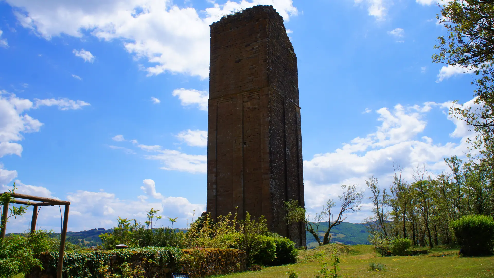 Les Tours de Saint-Laurent_0004 ©  Lot Tourisme J. Van Severen