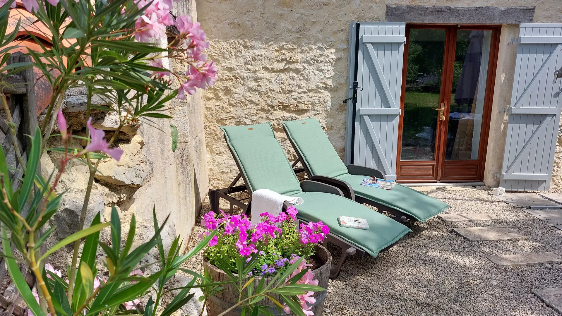 Chaises gîte Amelie