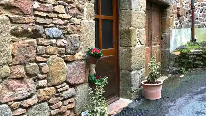 LocationAzam-Aubazine_entree