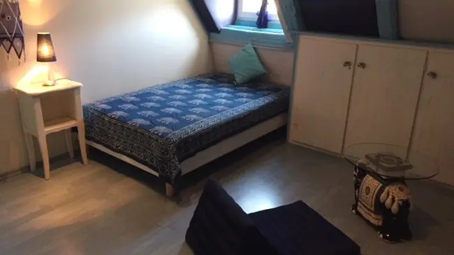 LocationVIGNAIS-Queyssac-les-Vignes_chambre3