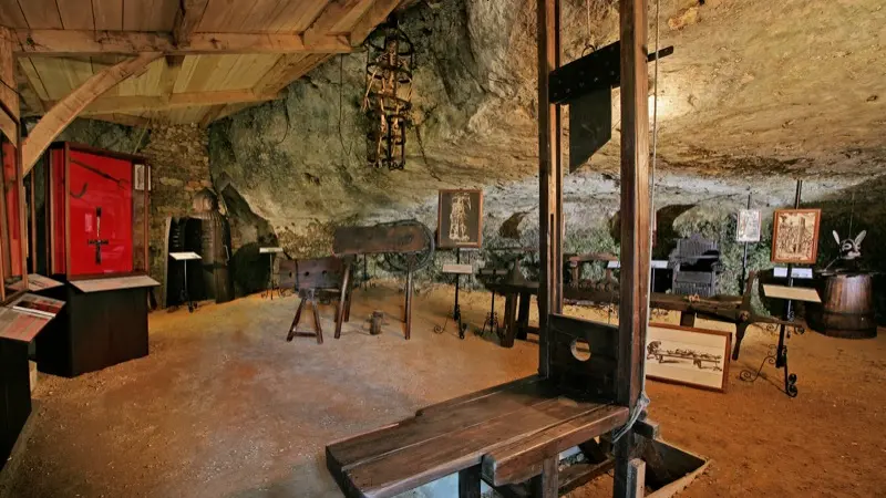 Maison Forte de Reignac2