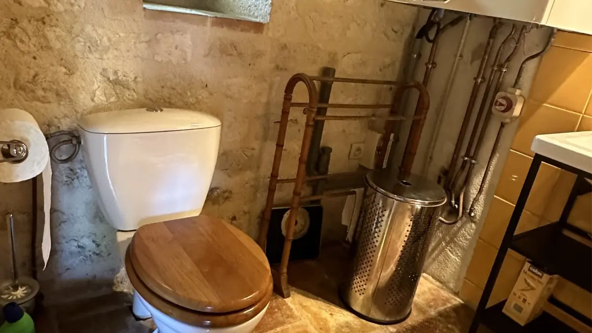 Maison escalier wc