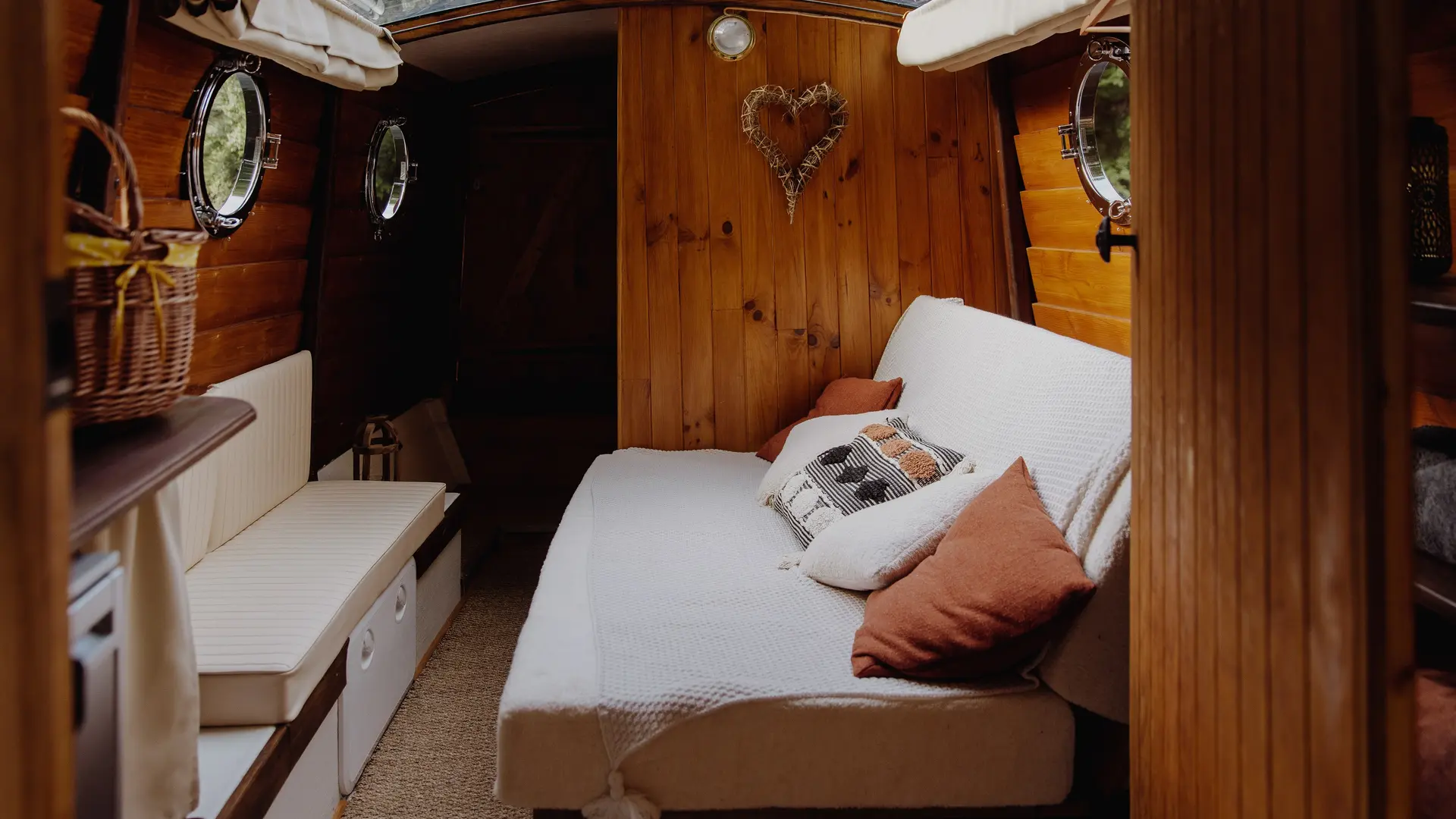 Intérieur Bateau Cabane