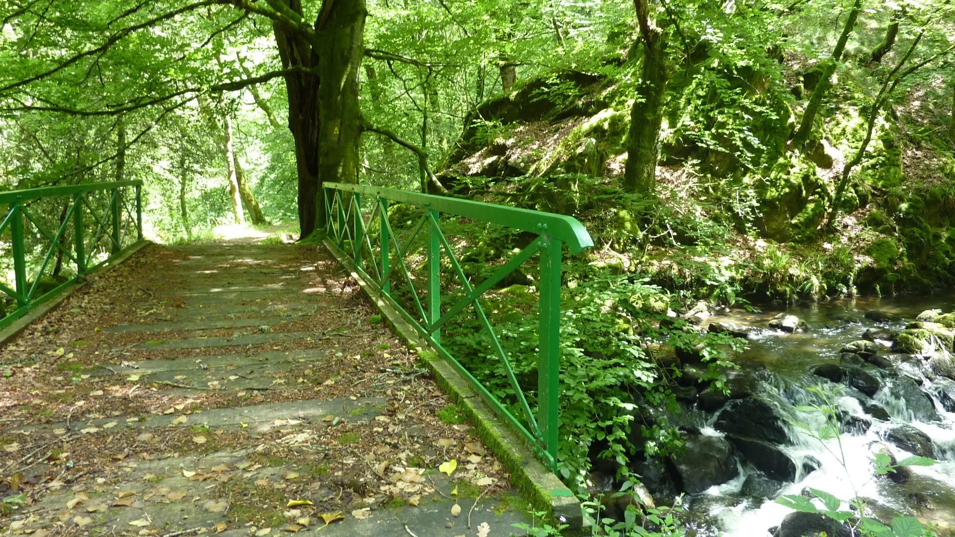 Marraufin - Pont au dessus du Cayla_14 © Lot Tourisme - C. Sanchez