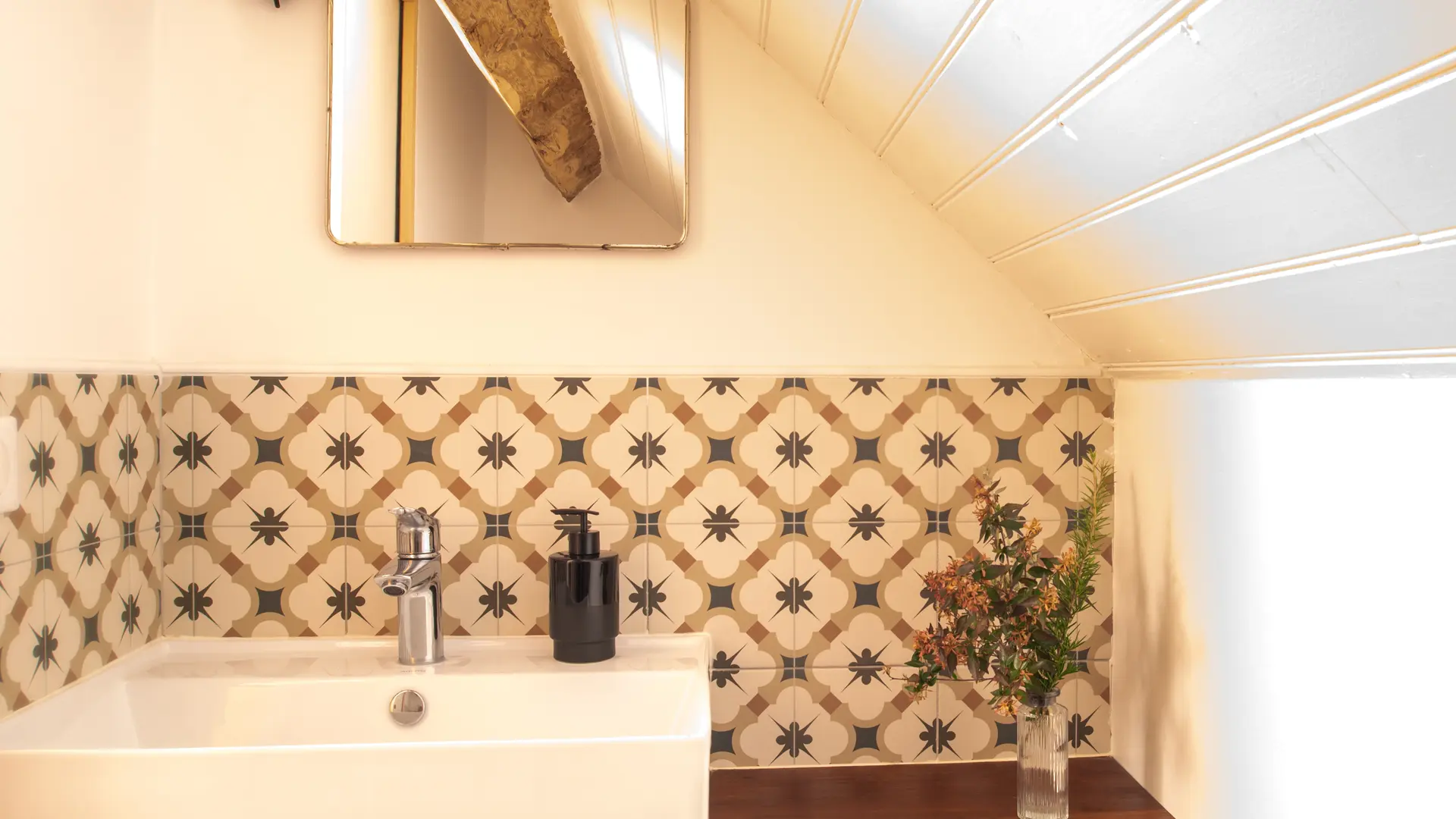 Mas d'Oliu Martel - Cabinet de toilette