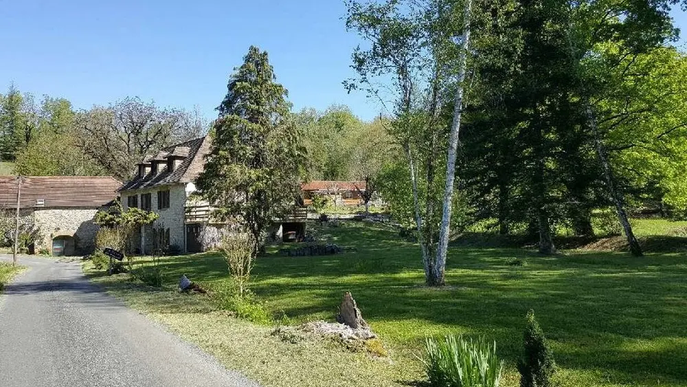 MoulinDuPouget-LaChapelleAuxSaints_exterieurs