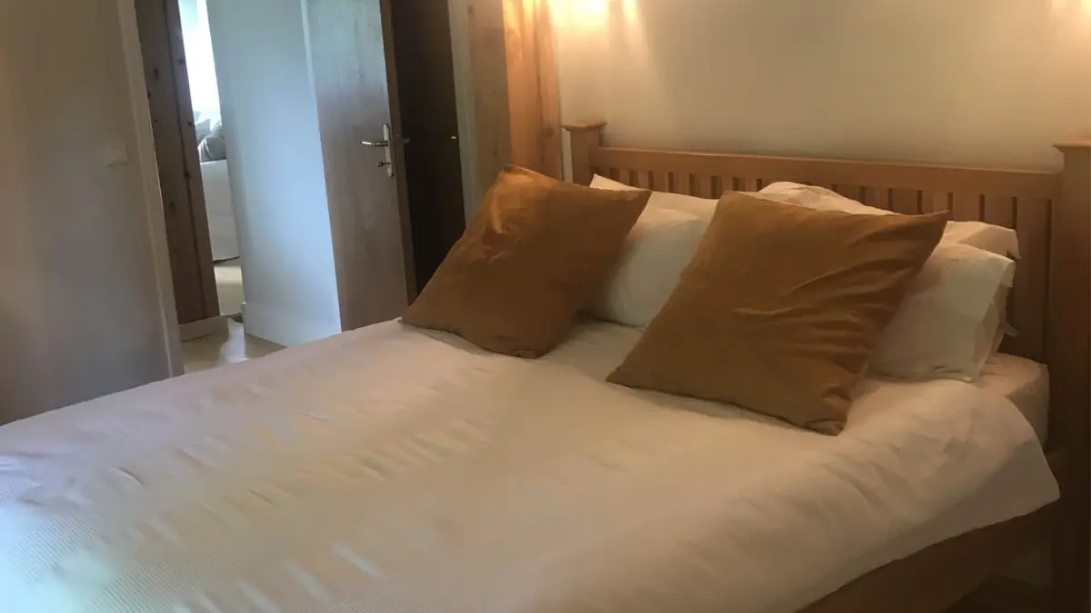 Noyer sur le Lot chambre