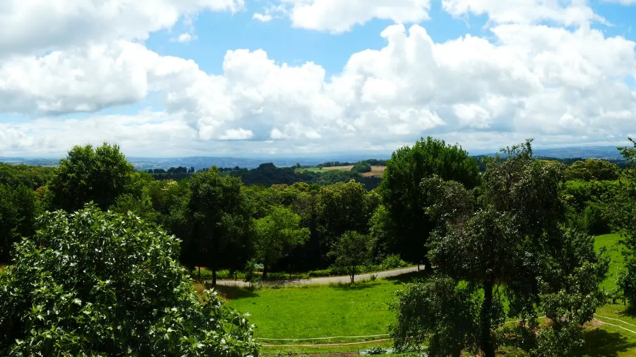 Vue de la terrasse de la chambre rouge