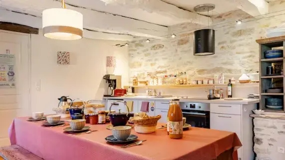 Pièce de vie et cuisine Pèlerins