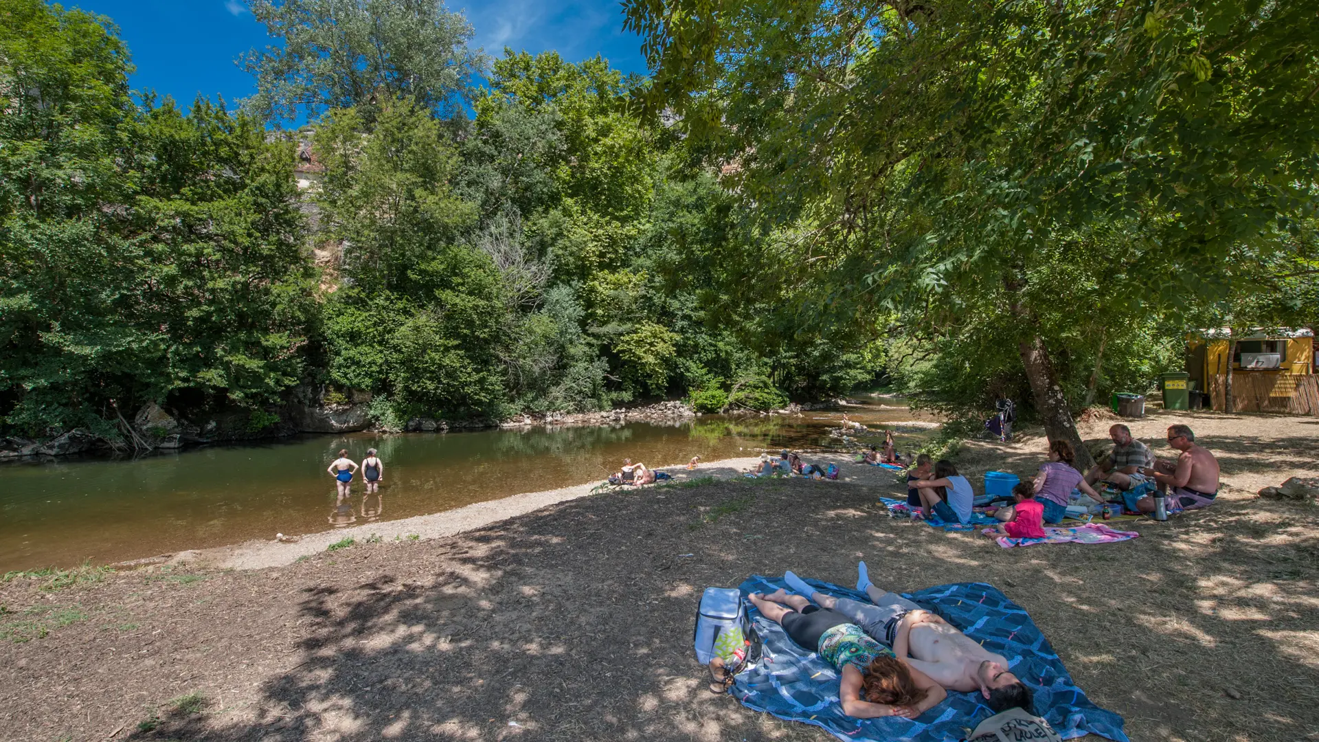 Plage de Sauliac-Sur-Célé_02 © Lot Tourisme - C. ORY