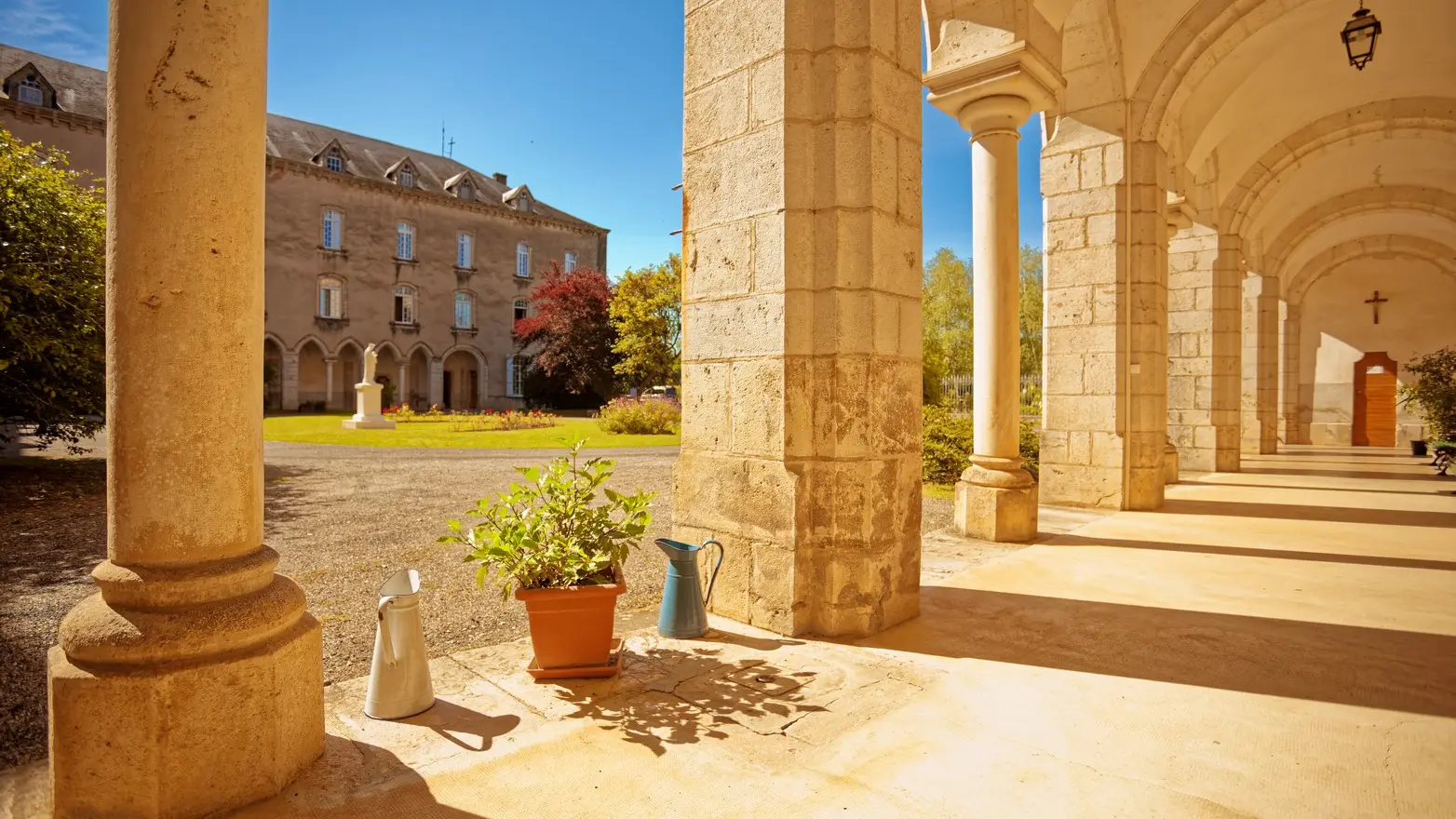 Le cloître du Grand Couvent