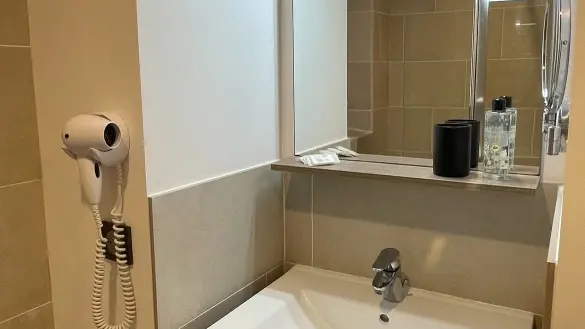 SDB Appart'hotel la source 3